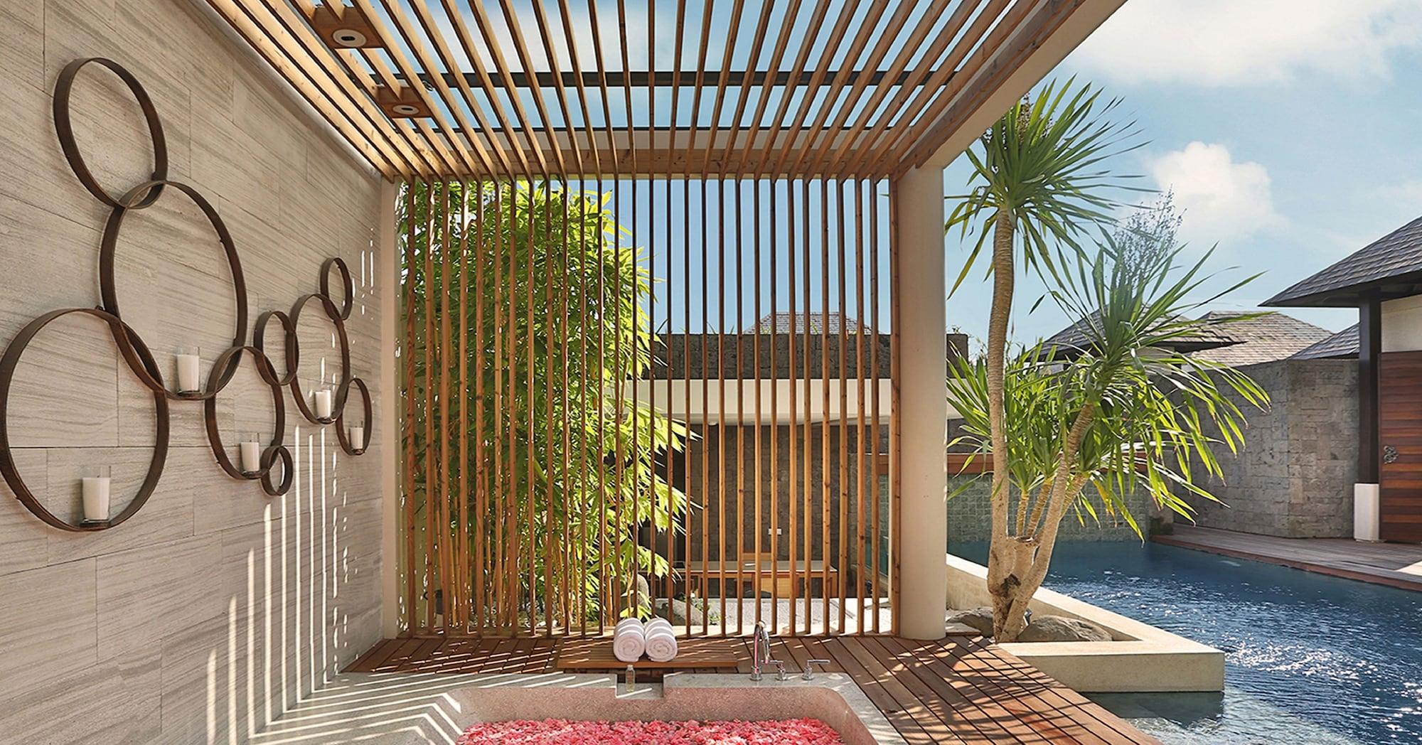 Berry Romantic Seminyak (Bali)