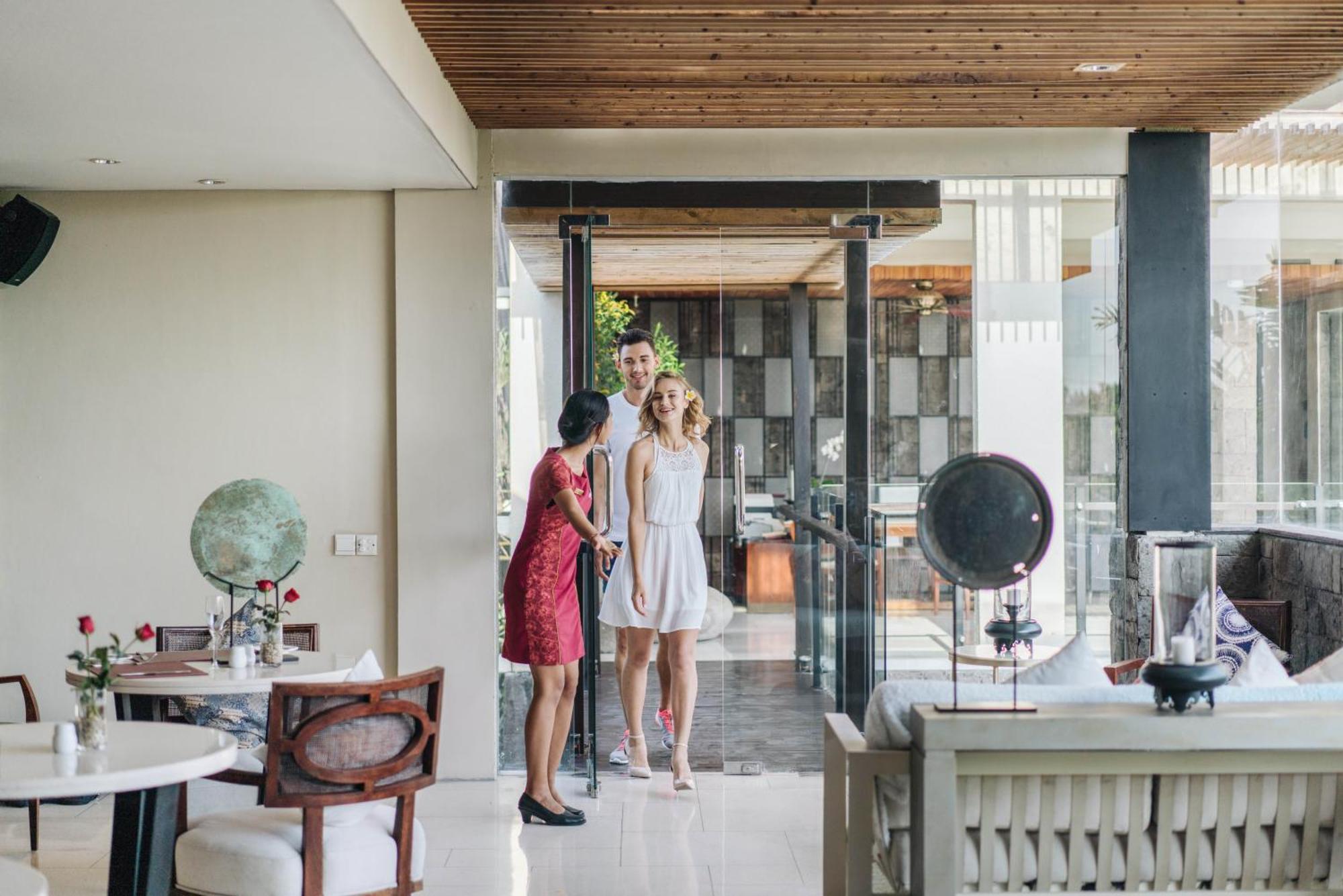 Berry Romantic Seminyak (Bali)